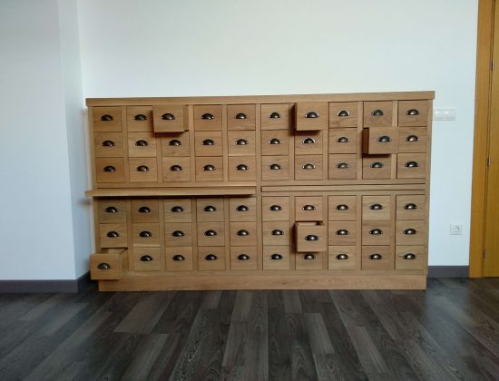 mueble antiguo chino con cajones